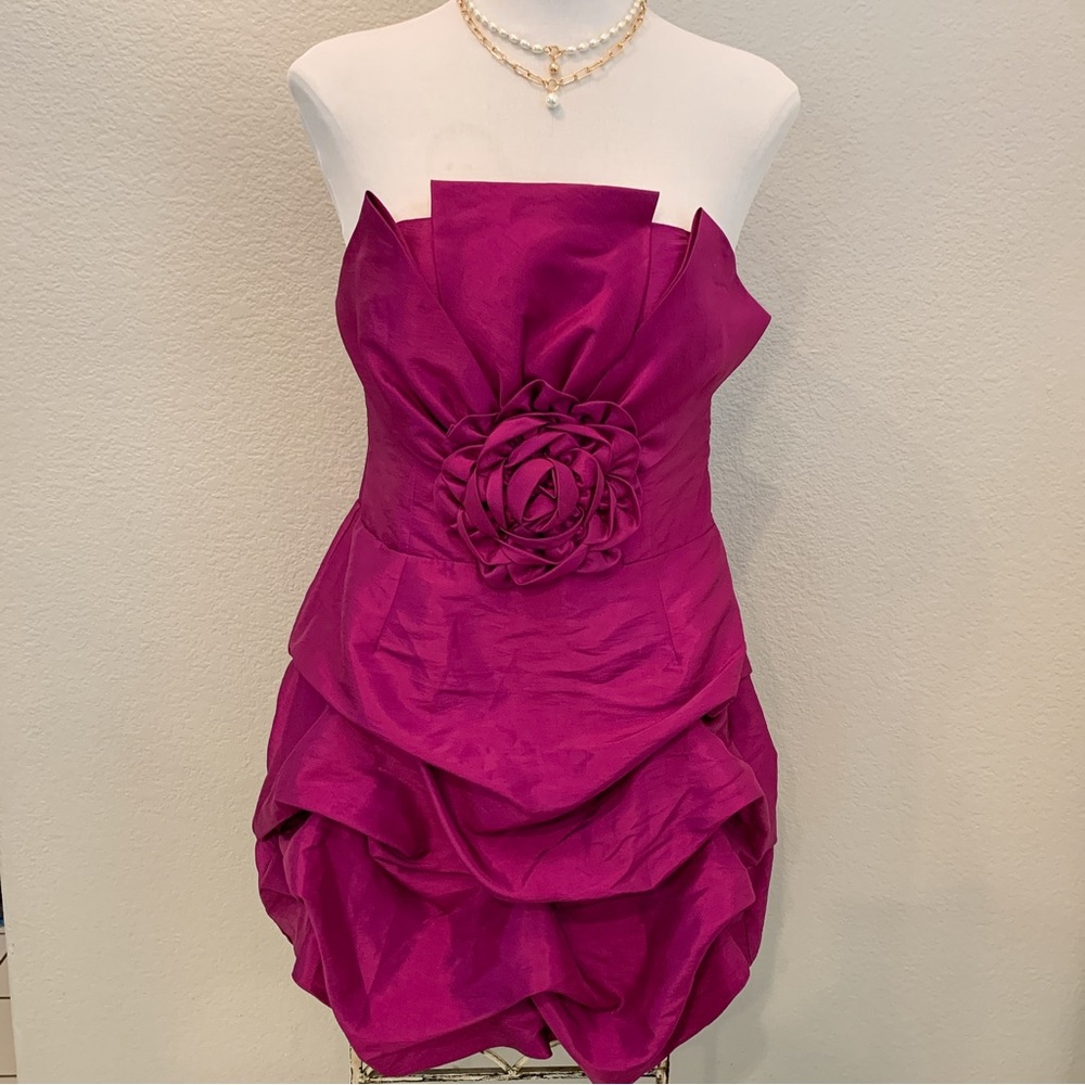 Romeo & Juliet Couture Cocktail Evening Party Strapless Dress Berry Purple Large